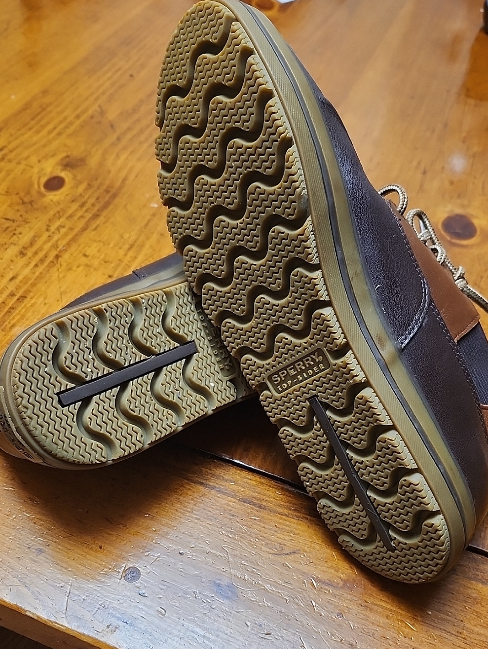 Sperry Men's Two-Tone Leather Boots - Picture 6 of 7